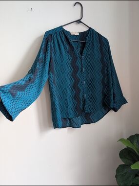 [3for$20] Women’s Teal Patterned Button-Front Blouse